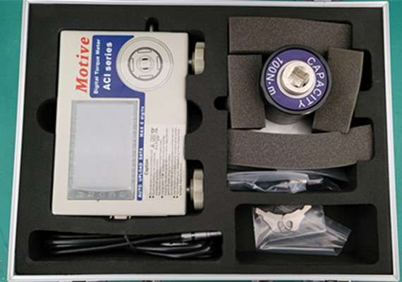 東方派恩采購一諾Motive扭力測(cè)試儀用于油壓脈沖槍的檢測(cè)